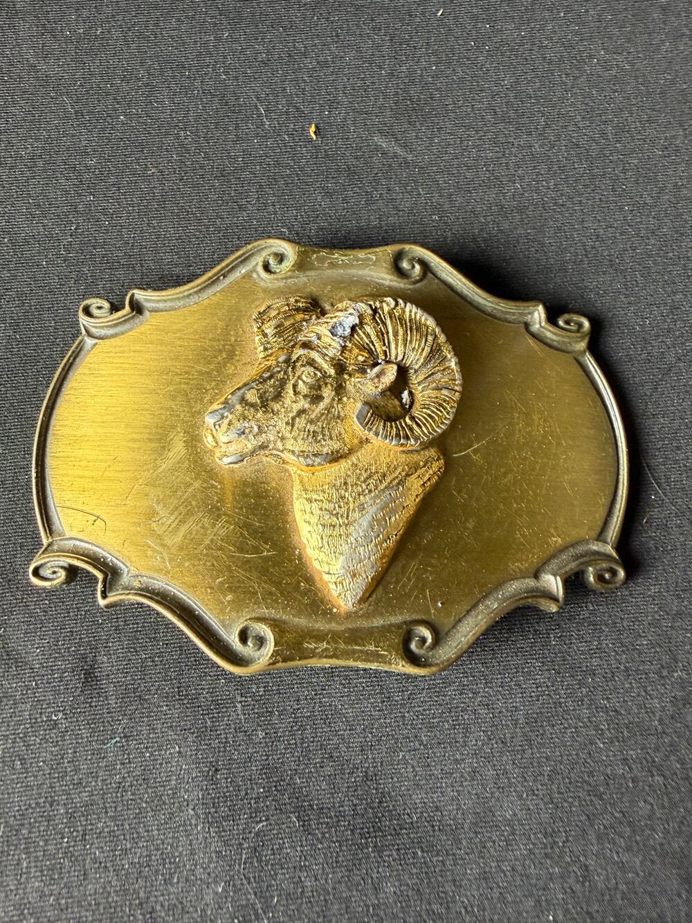 Vintage 1980 Raintree Solid Brass Ram Horned Sheep Bighorn Belt Buckle Western